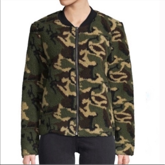 NWT Sanctuary camo faux shearling bomber jacket, Large